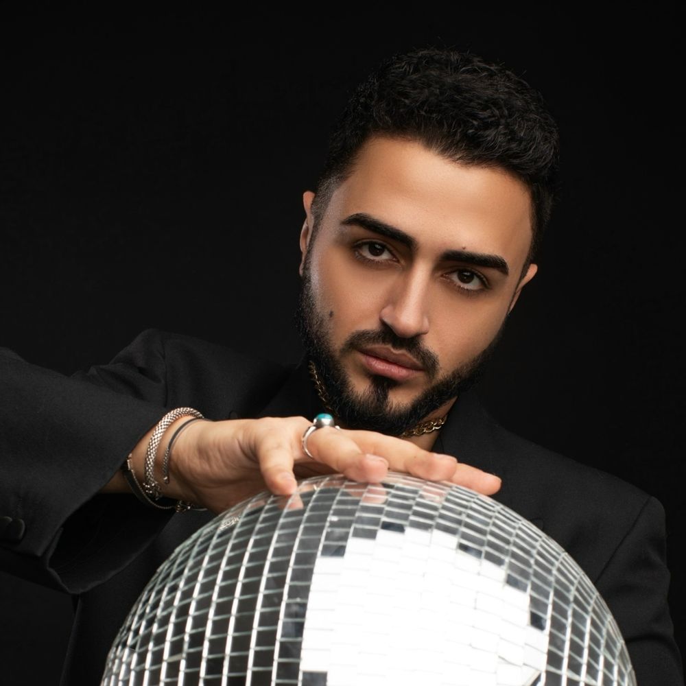 Elvin Babazadə – Müğənni