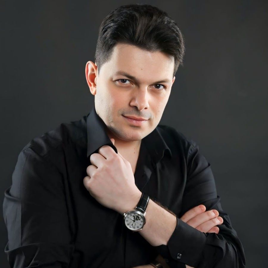 Xəyyam Mustafazadə – Müğənni